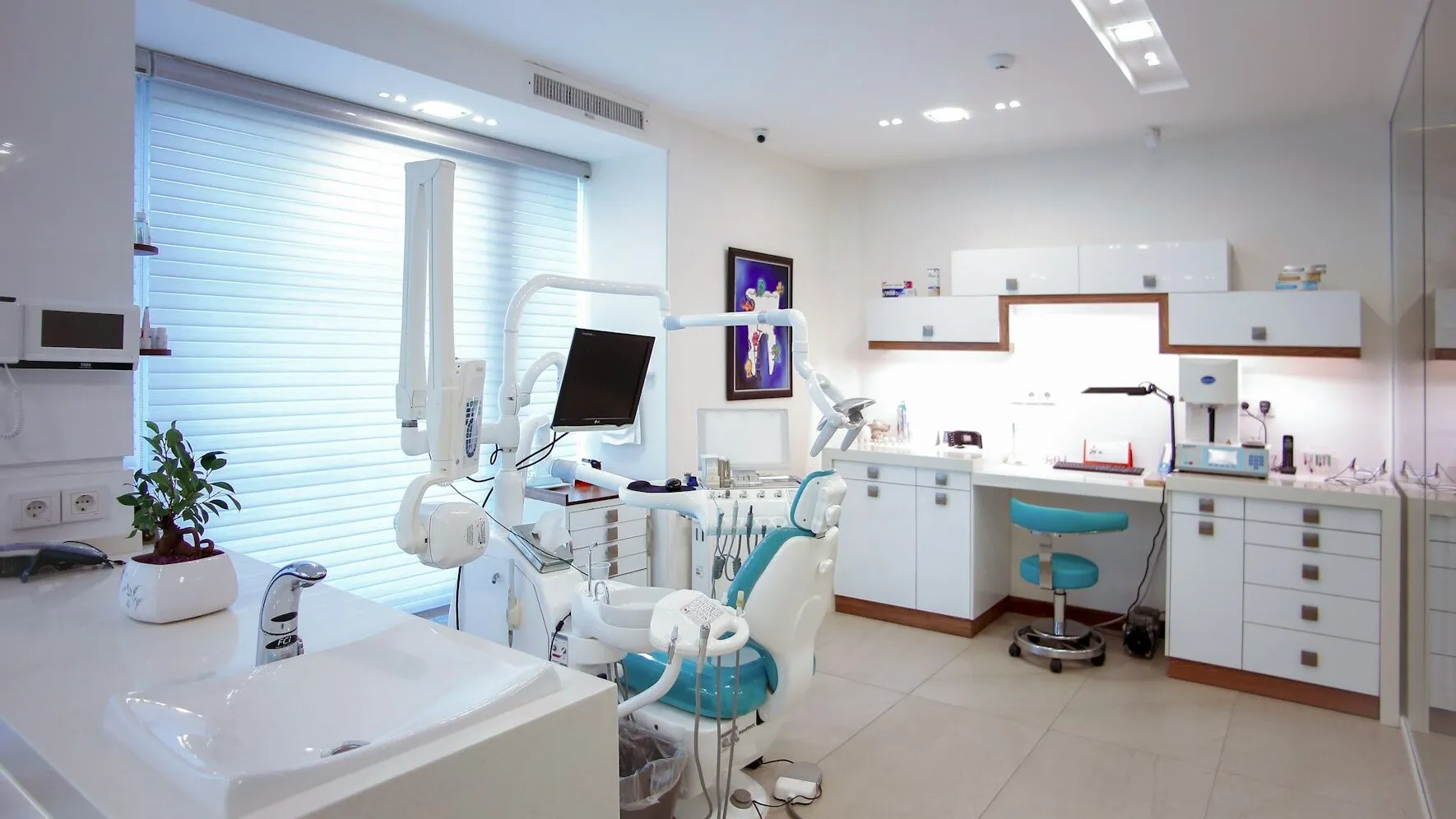 A dental treatment room set up for a consultation
